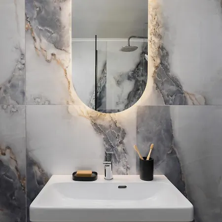 Boutique Metropolitan - By Nuvia Domus *